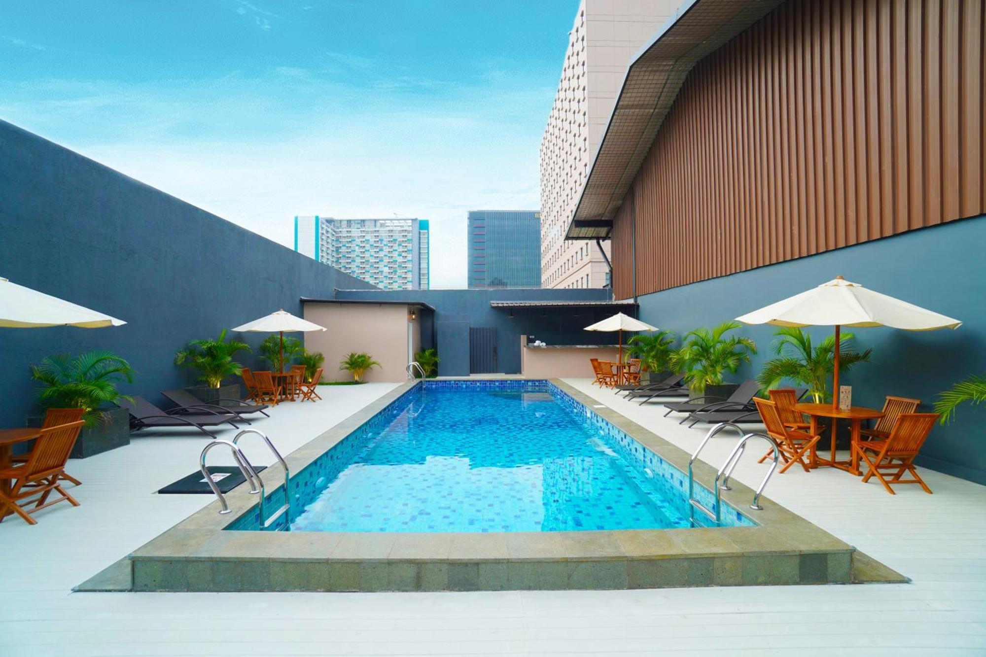Swiss-Belinn Cawang Jakarta Exteriör bild